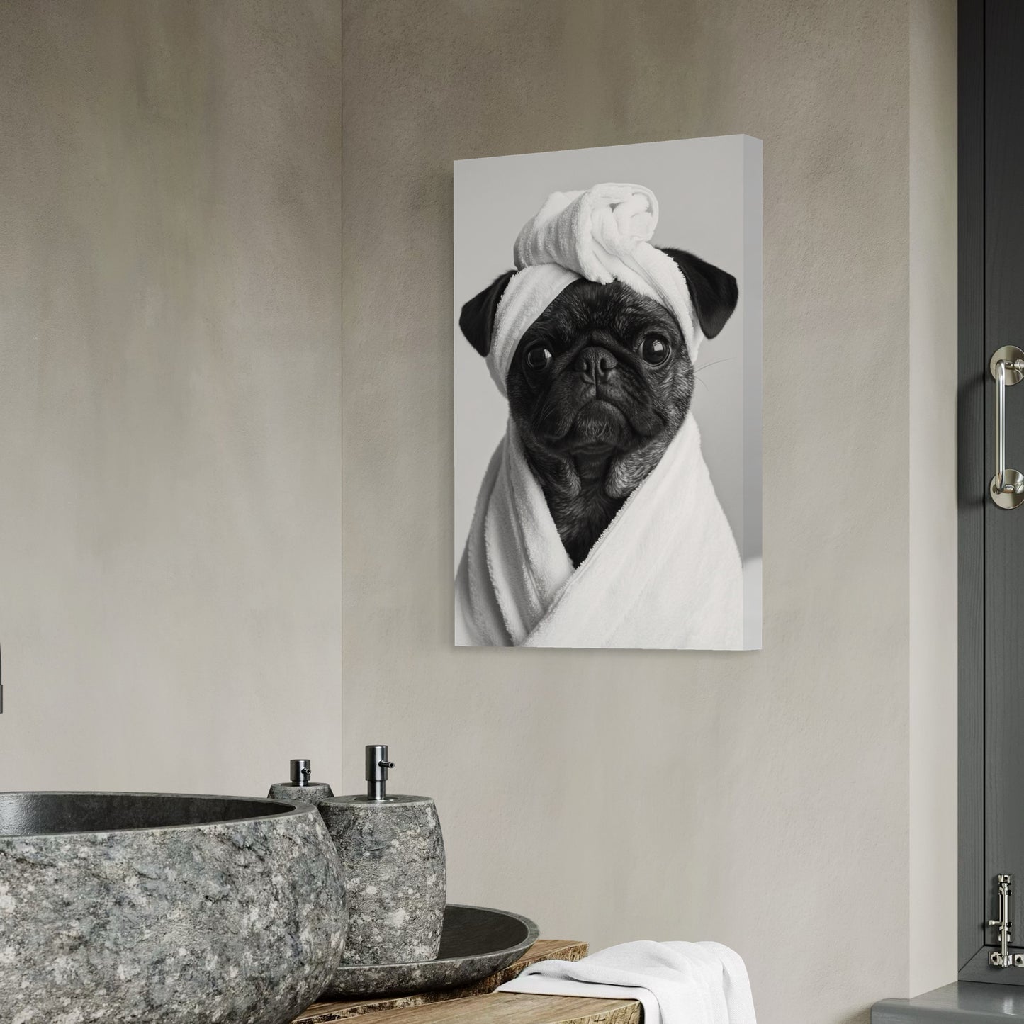 Cuadro decorativo canvas Perrito en el baño 005